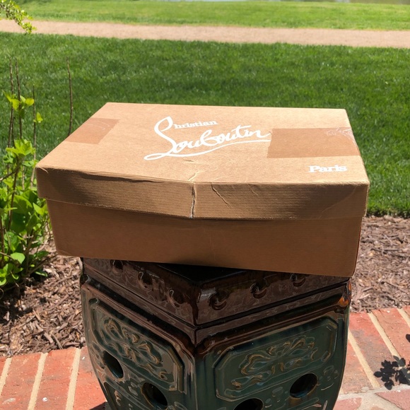 Authentic Christian Louboutin Ostri Slingback - Picture 7 of 8